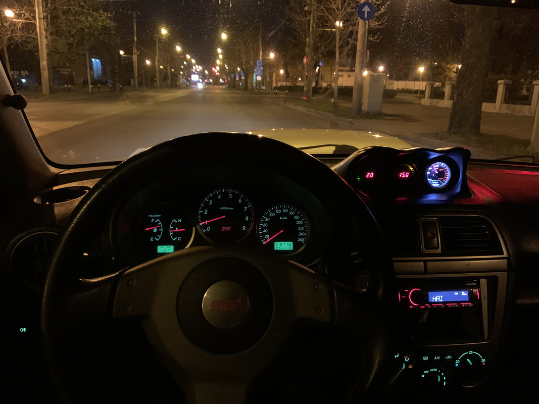 B9E8CDDB-57B7-4B27-8304-3768B7D653A7