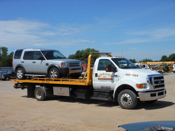 Heavy duty towing Santa Clara