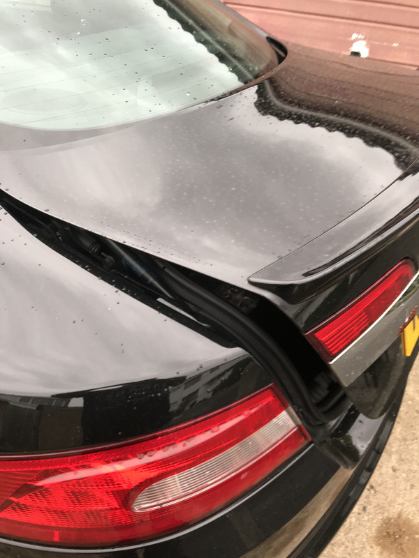 One Washer Both Sides Lift - Bootlid