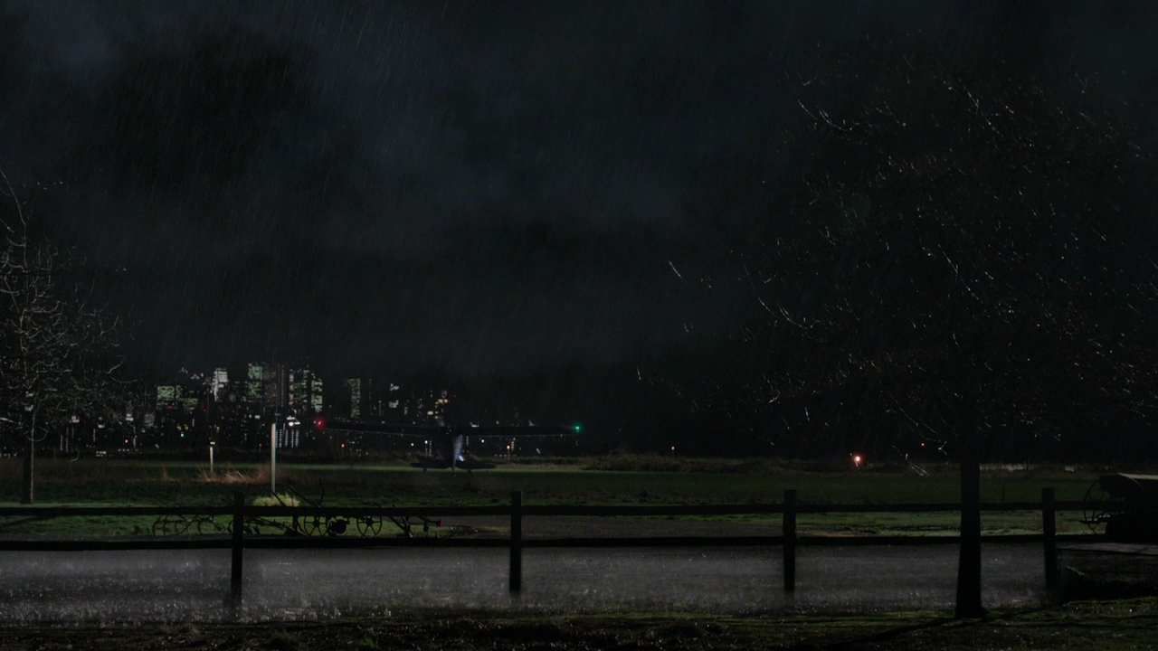 The.Flash.S01E01.Una.citta.di.eroi.720p.BDRip.ITA.ENG.AC3.x264-BlackBit[screenshot 4]