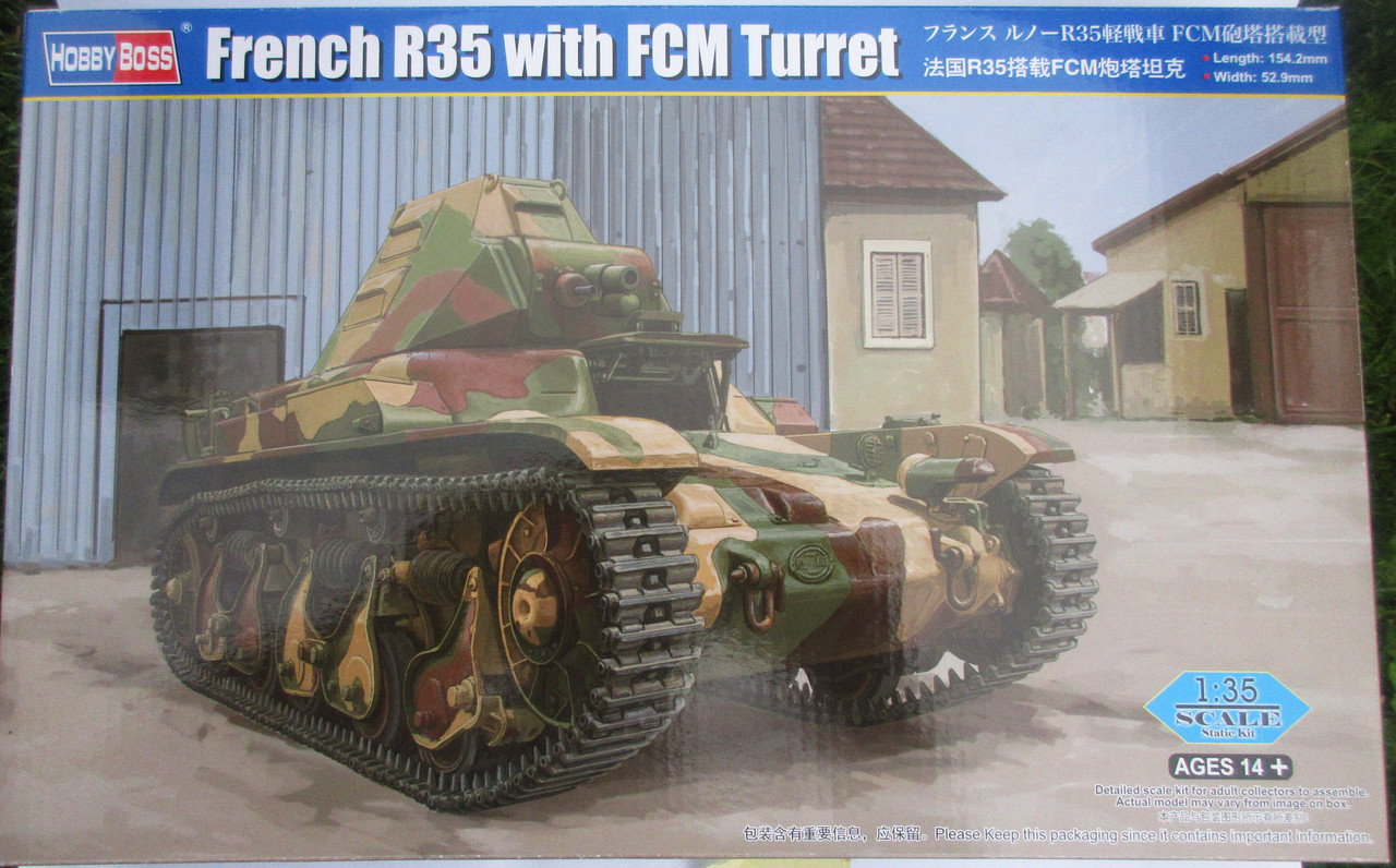 Renault R-35 s věží FCM 36 (2)