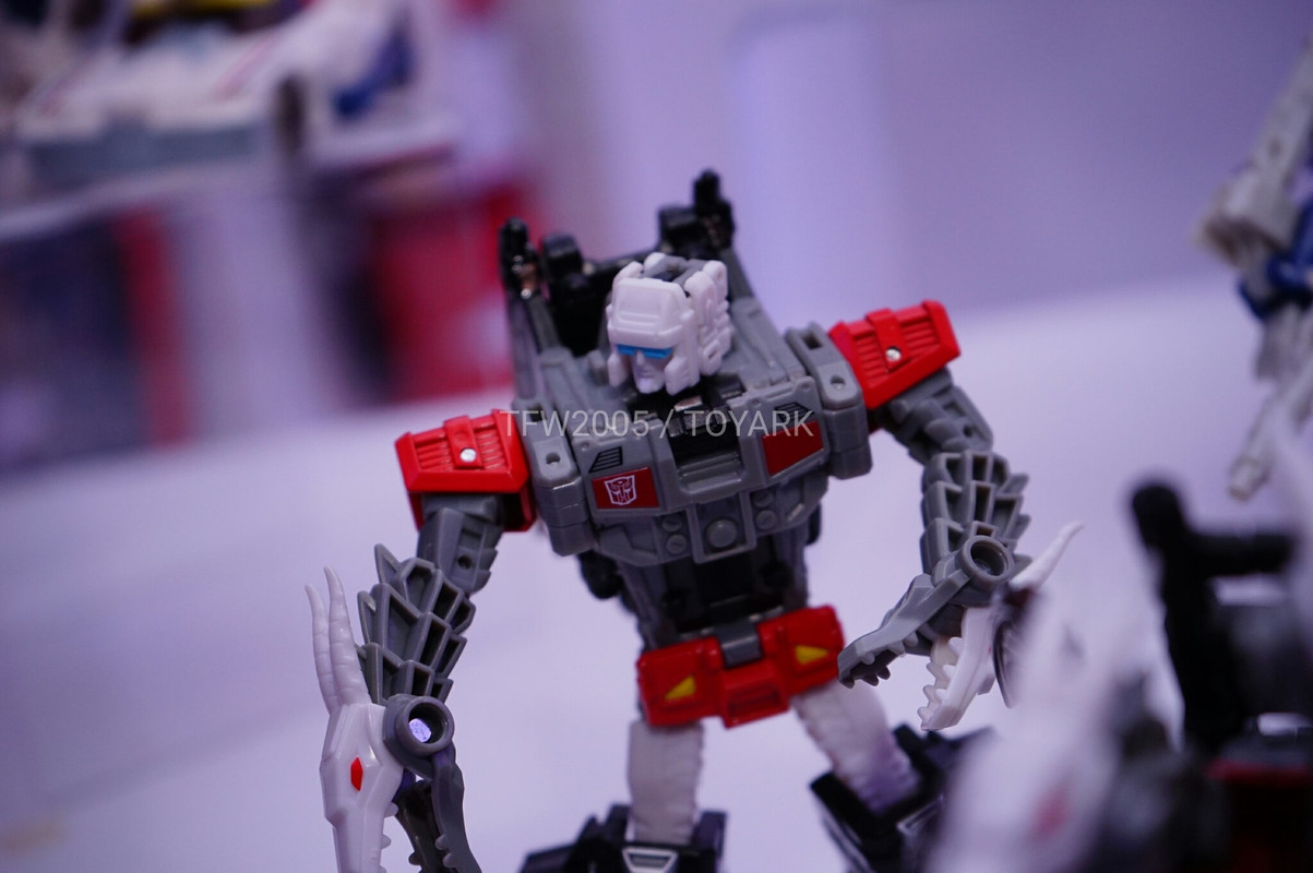 NYCC2016-Titans-Return-071