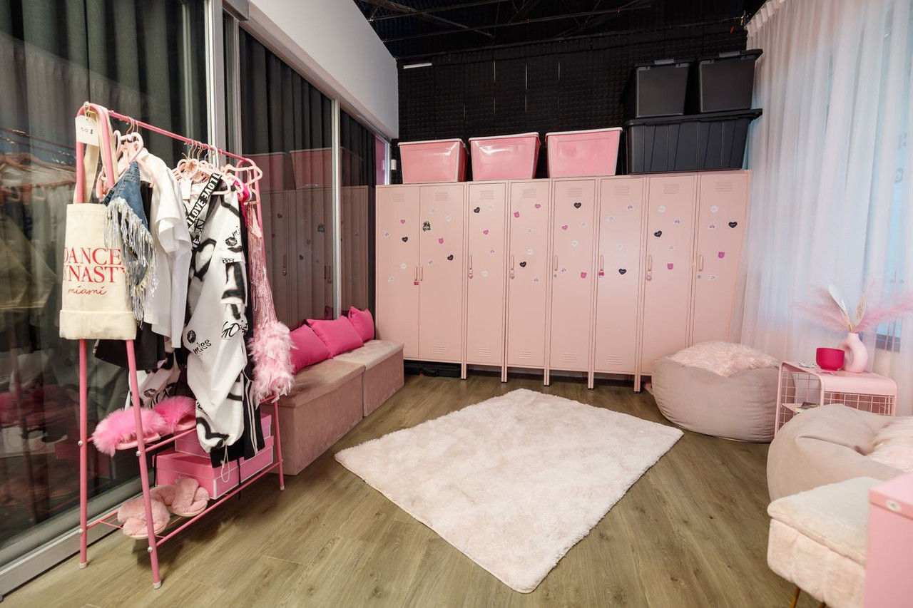 Changing area with pink lockers