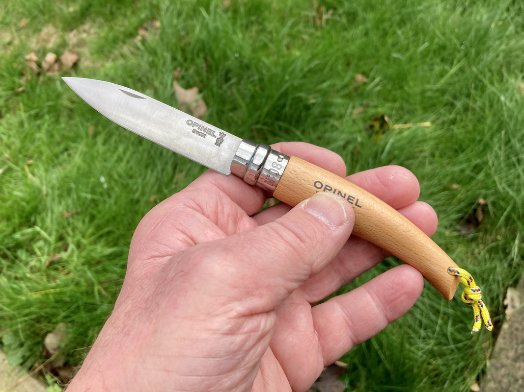 8AC11049-6EC5-418C-83C6-CC6B148A79FC