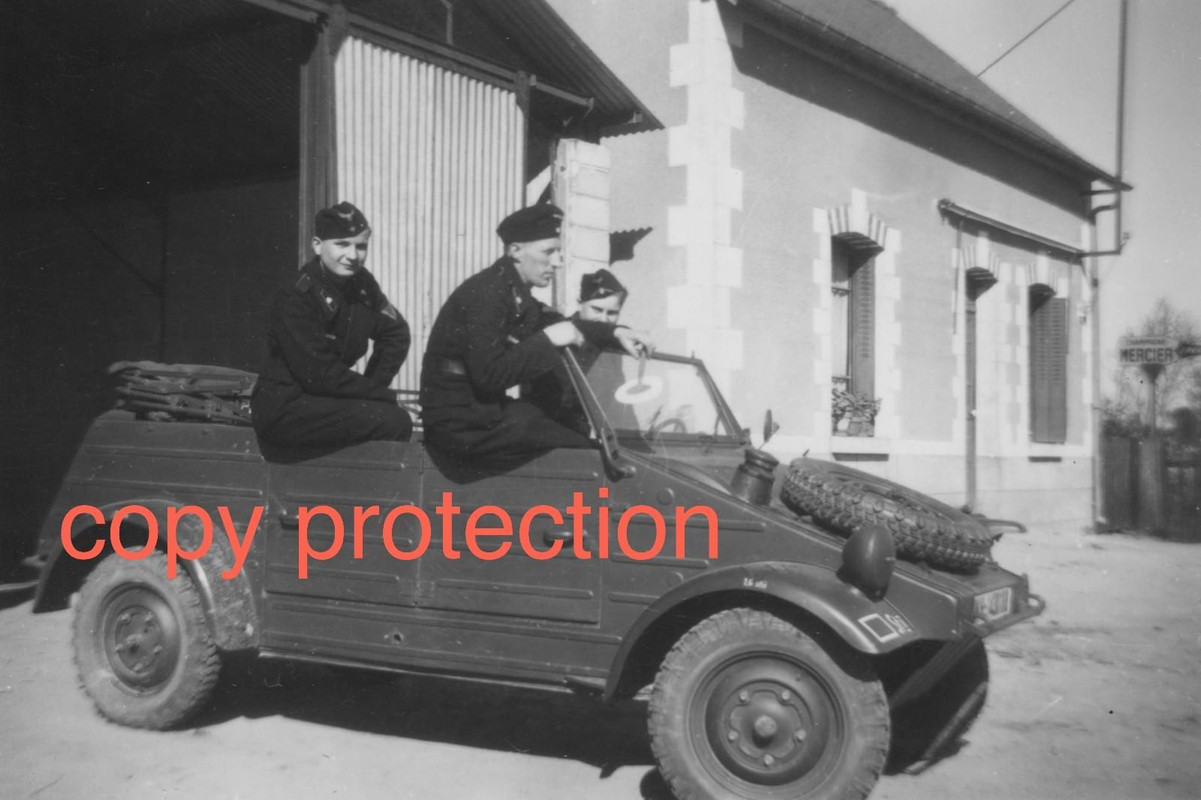 Orig. Foto VW82 Kübelwagen Frankreich 1943 1.Panzer-Division Ren