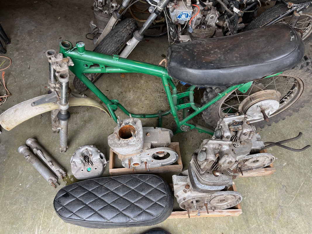 TR5T frame & forks