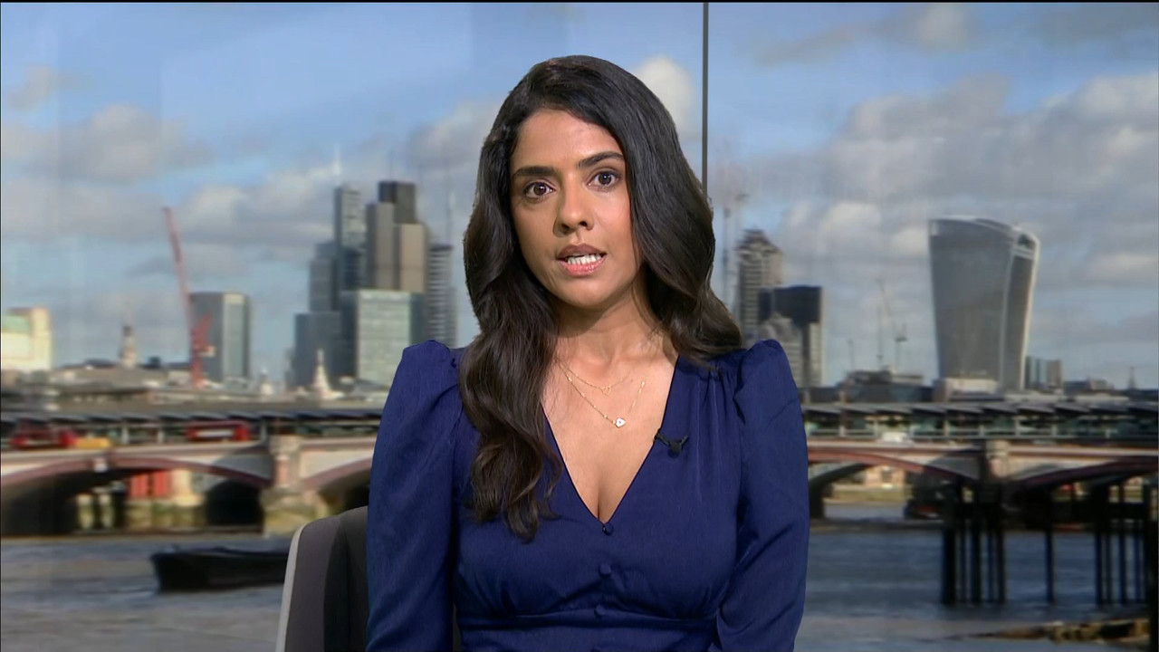 ITV News London_20220516_18001830.ts_snapshot_07.18.416