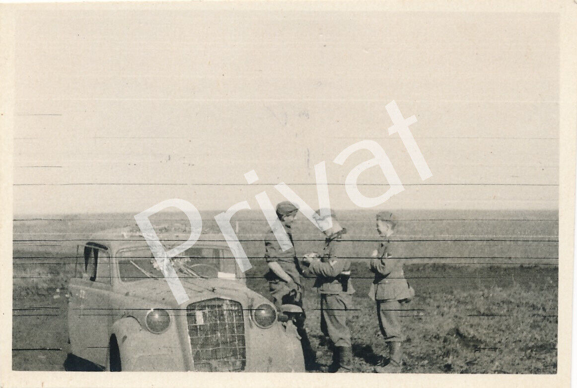 Foto WK 2 Militär Fahrzeug Wehrmacht Soldaten Kennung 22 Ostfront