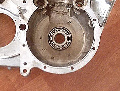 oiling Triumph bonded clutch plates question ???