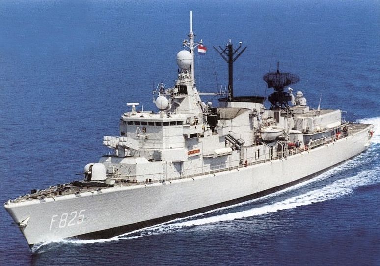 F-825 “JanVanBrakel”