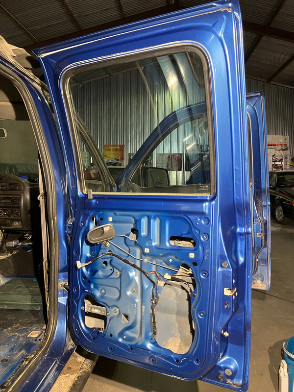 740F4881-48DB-4235-B29B-0EA7EA1CCF4E