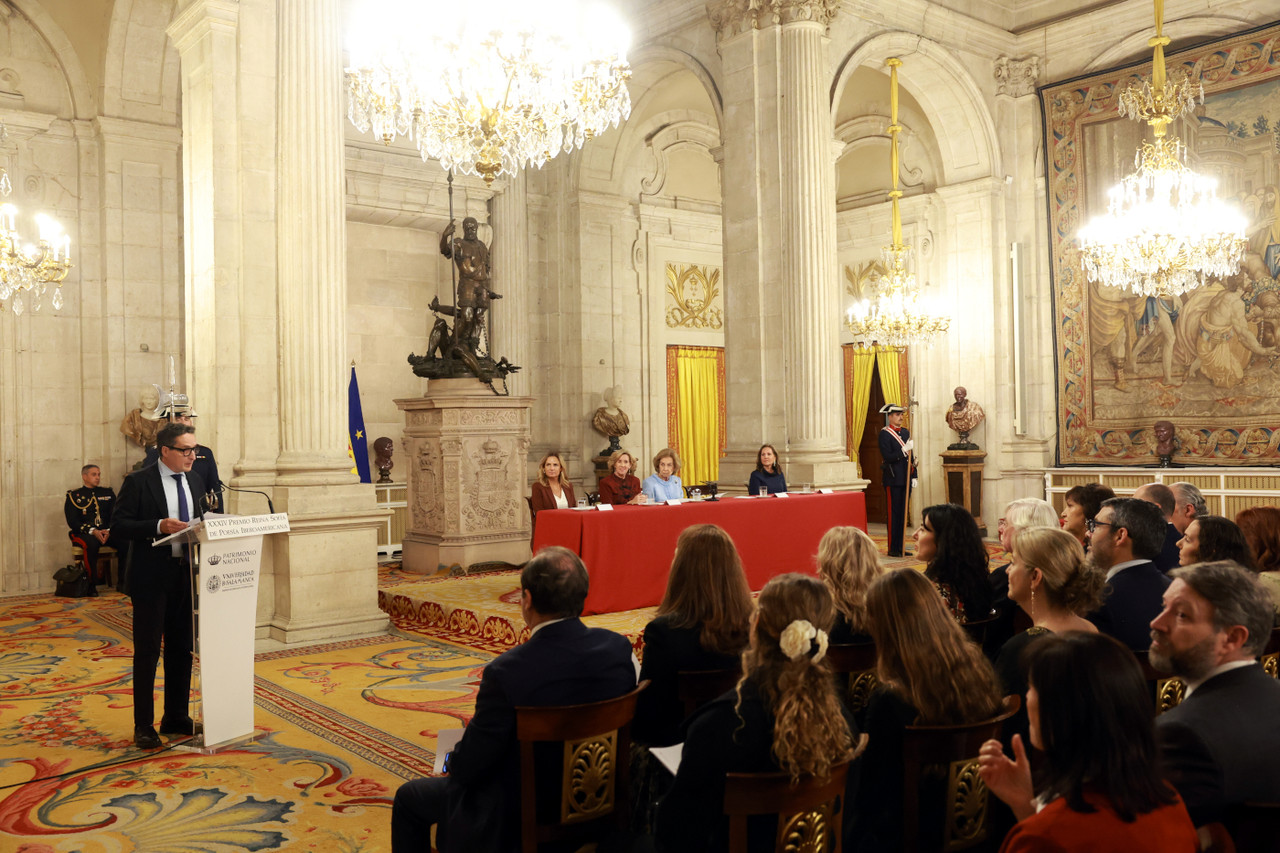 reina sofia premio poesia iberoamericana 20251118 06