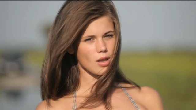 LCaprice - After_M3t4rt - 102610 SD.mp4_snapshot_05.52.867