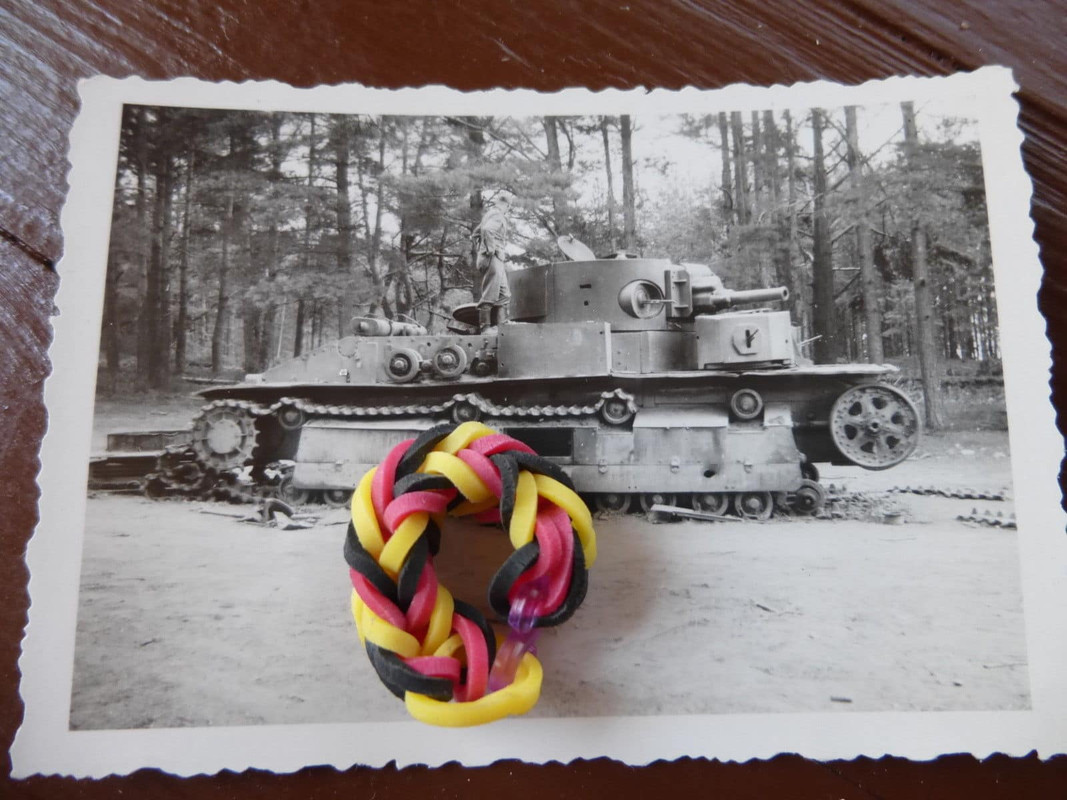 Foto 2.WK russischer Panzer groß tank russia1