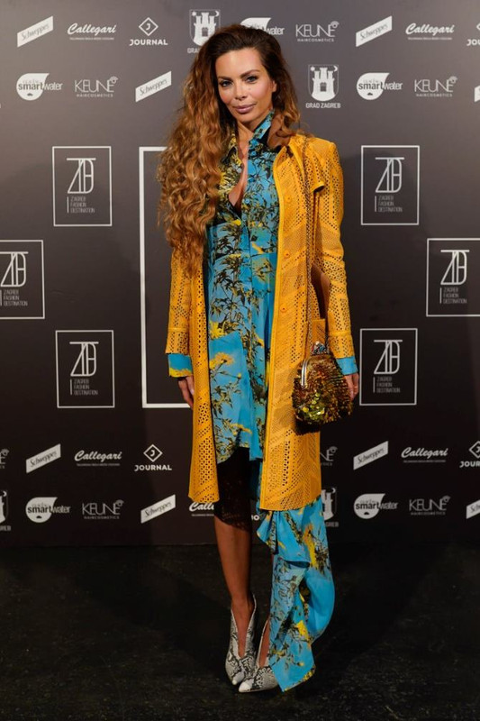 F52FA746-FEE0-48B5-9EEB-2F48F4DA0CCE