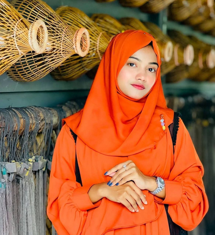 photo_6276189771134602195_y