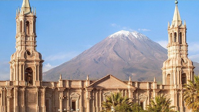 
Los 9 lugares turísticos de Arequipa que debes conocer