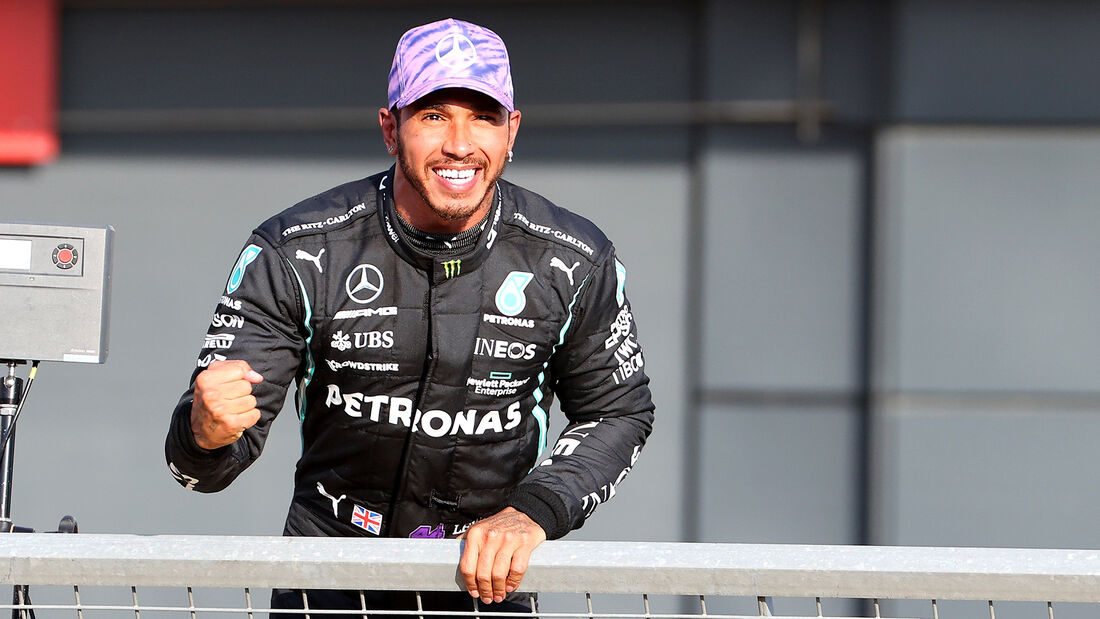 Lewis-Hamilton-Mercedes-GP-England-Silverstone-Formel-1-16-Juli-2021-169Gallery-e396313f-1815040