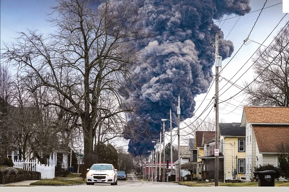 Residentes cercanos al accidente en Ohio denuncian animales muertos y enfermedades
