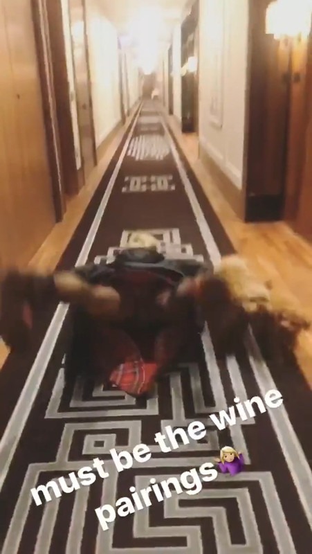 Katy-Perry-Upskirt-3-thefappeningblog.com_