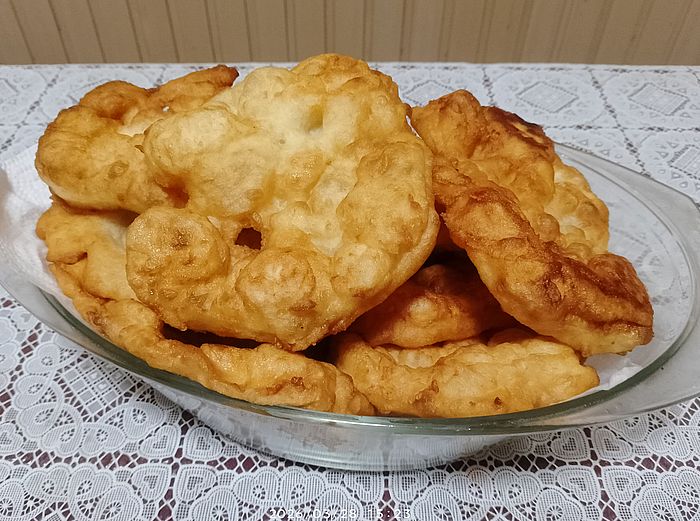https://i.postimg.cc/BZRFRtnt/langos-20260328.jpg