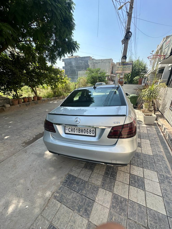 mercedes Benz photo 5