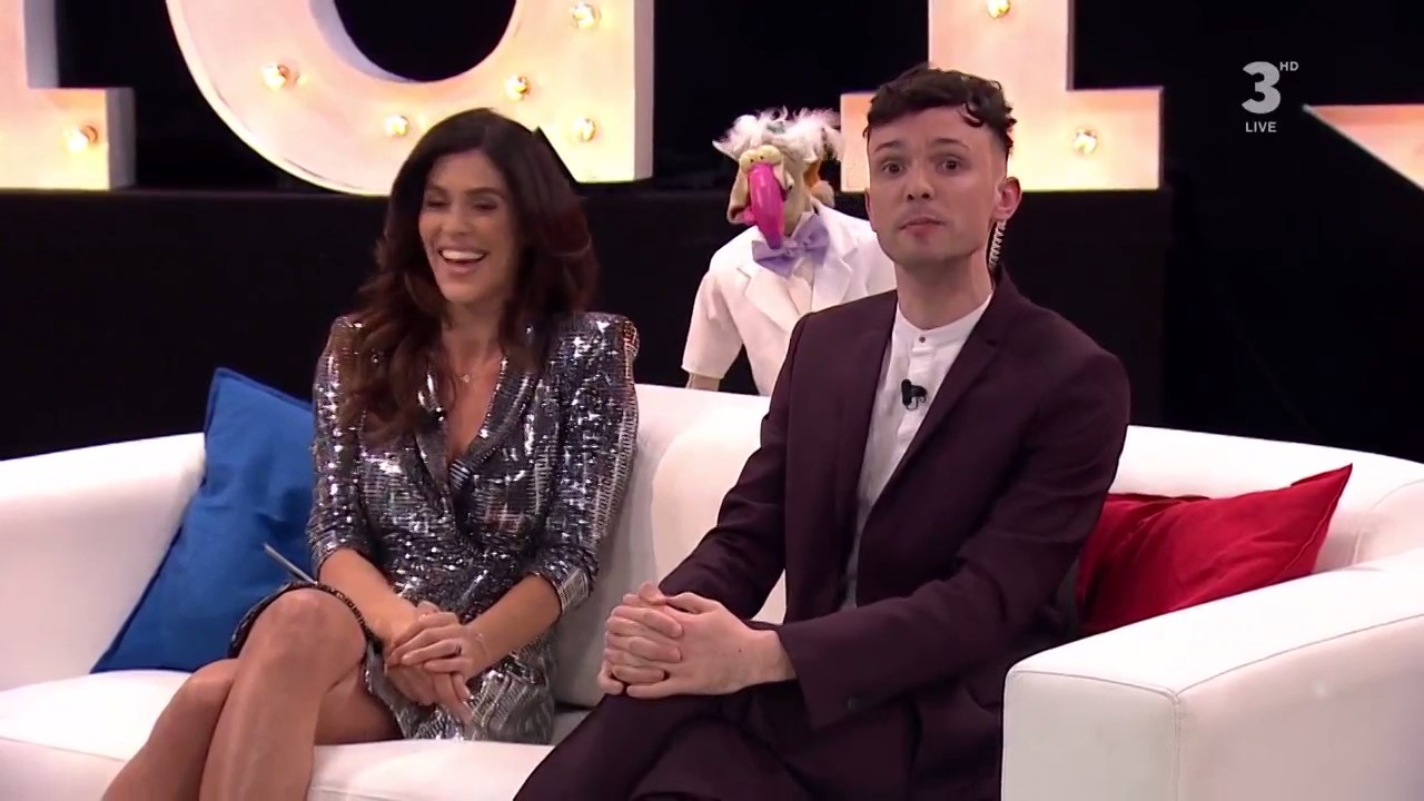 Glenda Gilson_20180324_21302230.mp4_snapshot_29.13_[2018.03.25_0