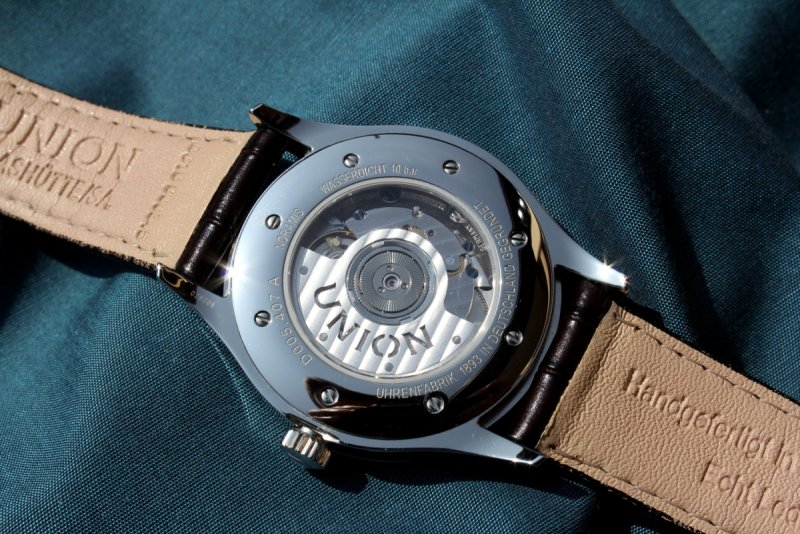 6D6A4627-06B4-4D36-BD8E-8DE205880327