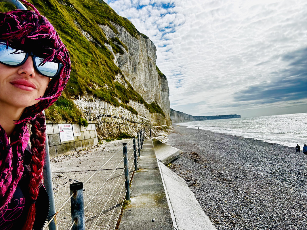 0554CB33-7DEE-4092-B7A7-D6FFA94CBE79