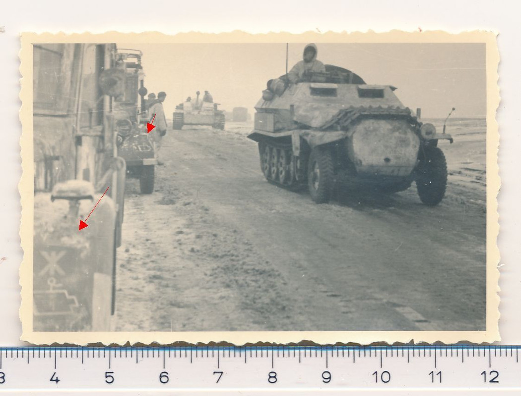 жLKW_s_PKW_s_Oldtimer_Kennung_Panzer_Tanks_Halbke