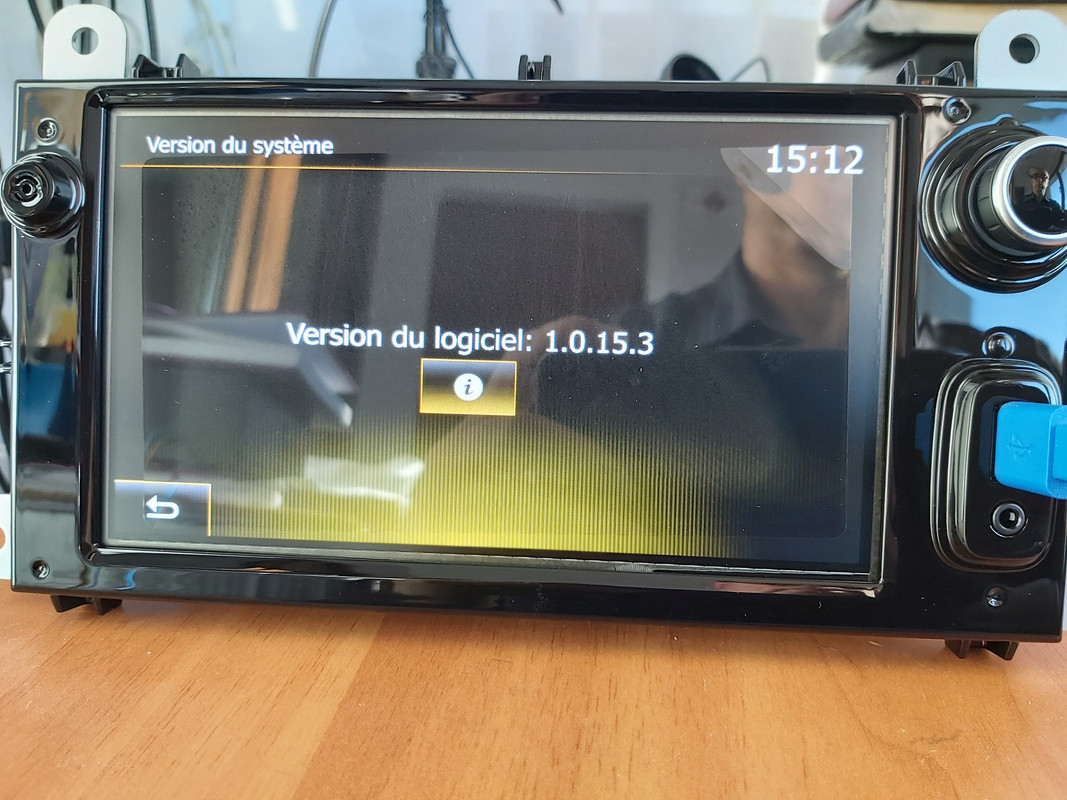 Vendre MediaNav MN3 Evolution v2.0 avec Android Auto / Apple CarPlay 20220120-151212