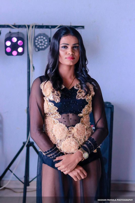 srilankanmodel_1543333312_4356486