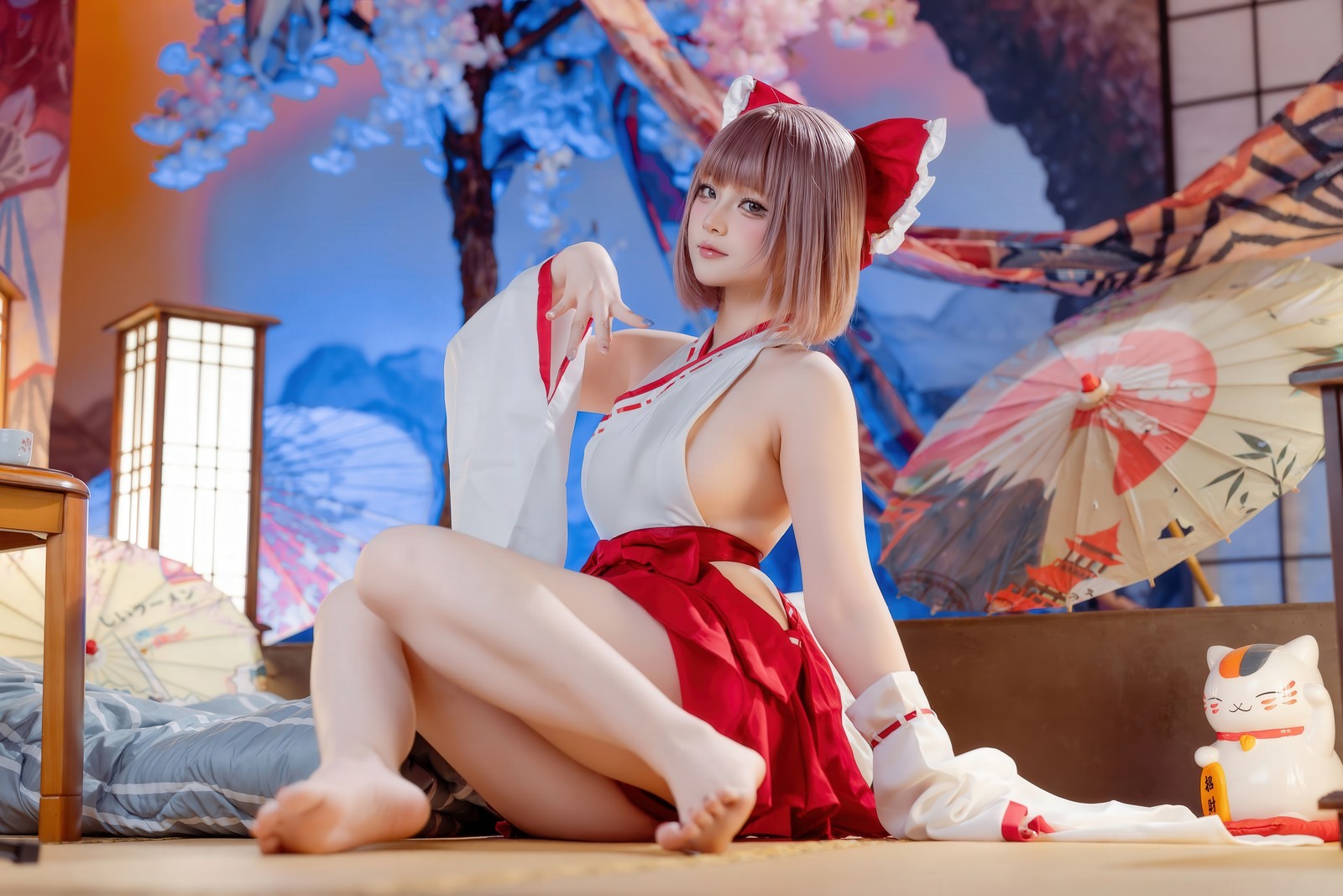 屿鱼 Yuyu 兼职巫女 Cosplay 写真图集（66P｜639MB）插图1