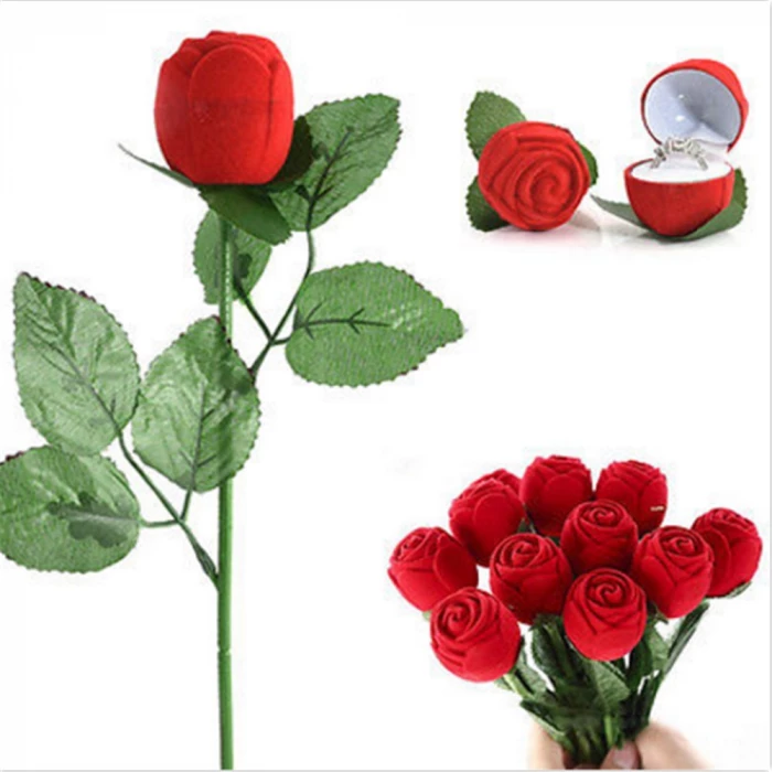 CUTIE cutiuta pentru INEL LOGODNA cercei in forma de TRANDAFIR trandafiri  catifea pret | zella.ro