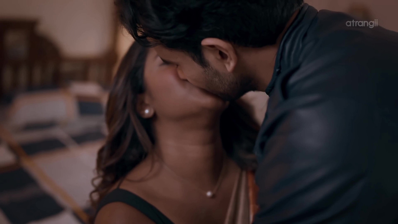 [Image: vlcsnap-2025-11-14-13h25m55s155.jpg]