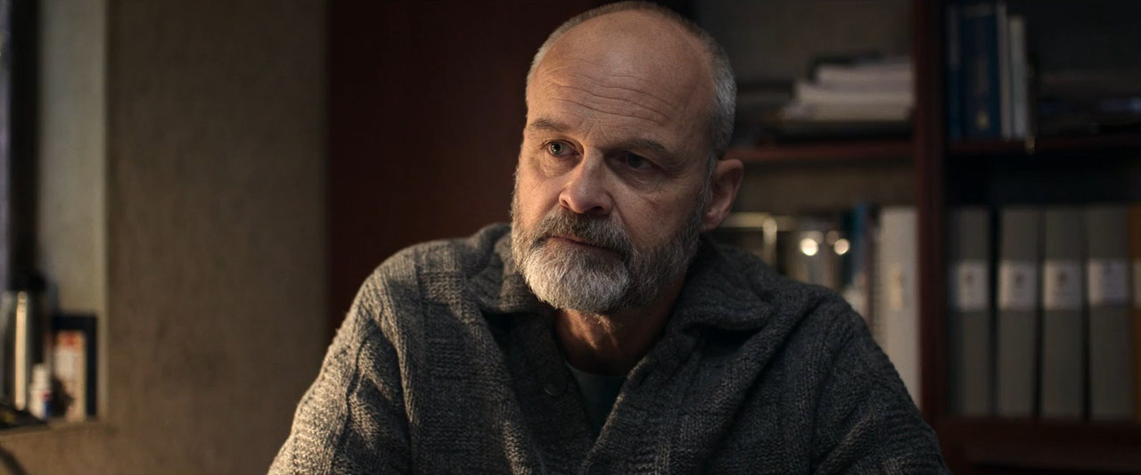 The Glass Dome (2025) Season 1 [Hindi + English] WebRip 480p 720p ESub - Complete Screenshot