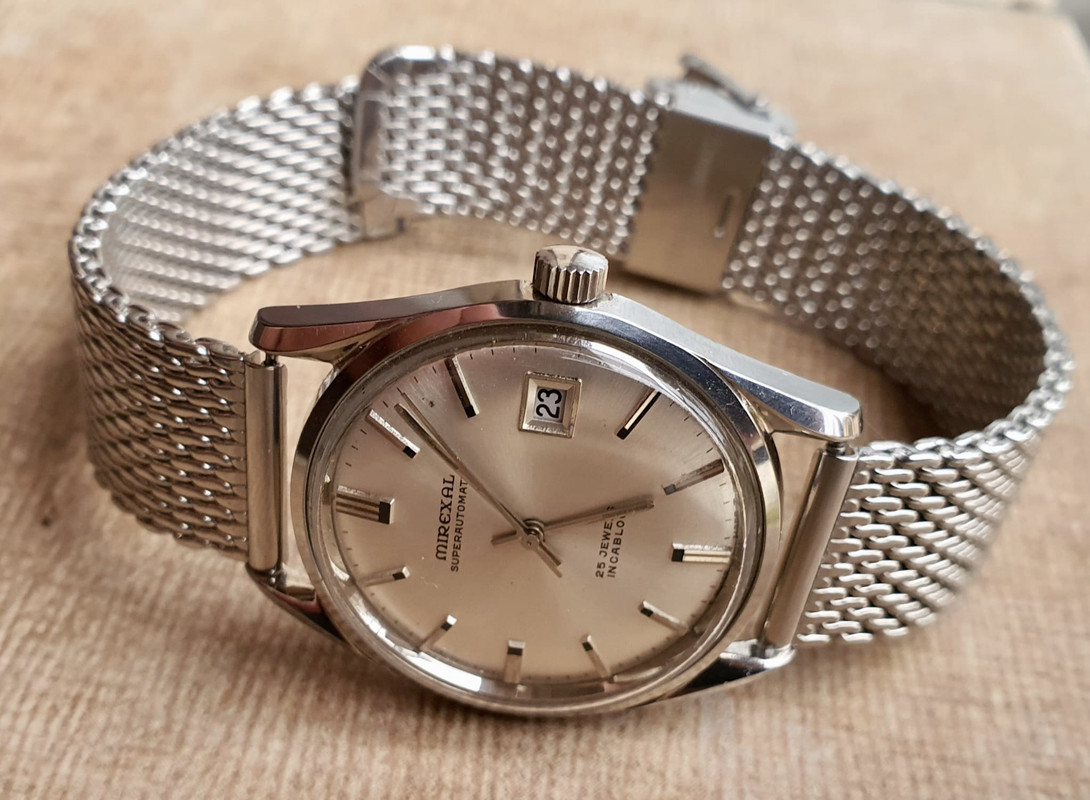 E1910949-D855-4BD6-896B-123F1E98118C