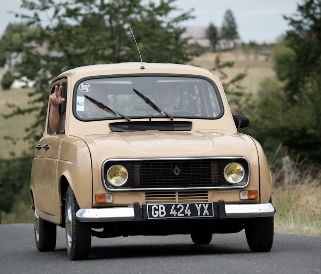 B4D3EF87-74A0-4019-9978-26D487EA3753