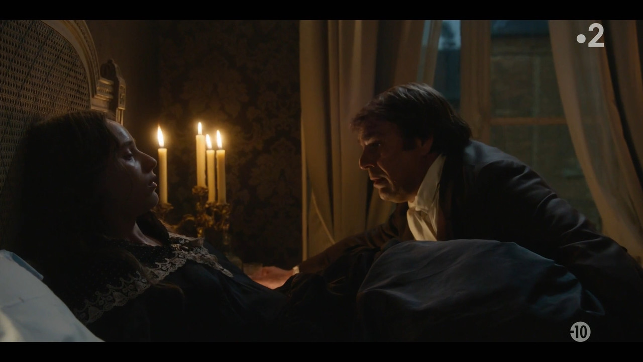 2021-12-13_21_05_Fr2_Emma-Bovary.mp4_snapshot_01.43.13.560