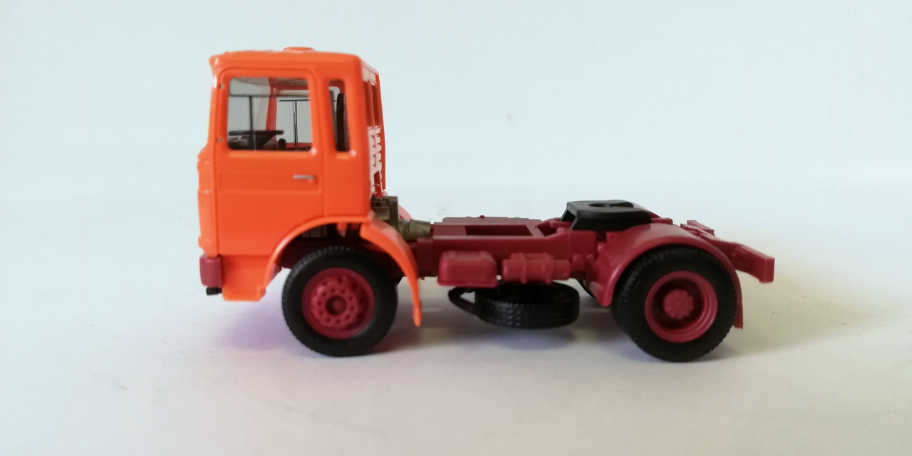 Mac (3180)