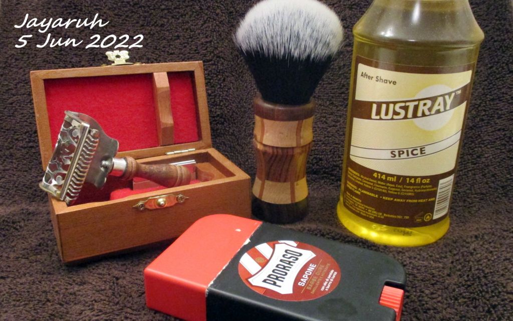 [Image: sos220605.jpg]