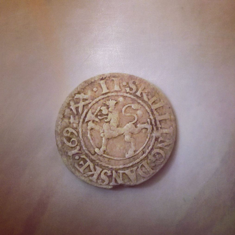 BF8E9A36-D726-4E27-9823-A3DB7383D7FF