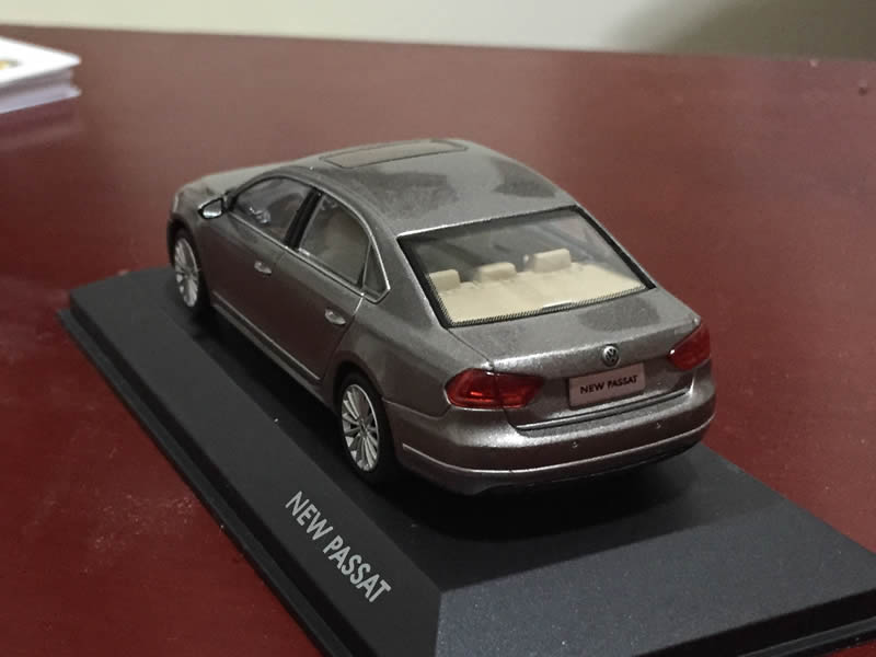 147_vw_passatnms_back