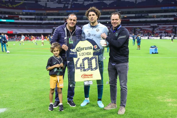 Guillermo Ochoa rompe nuevo récord defendiendo el arco del Club América