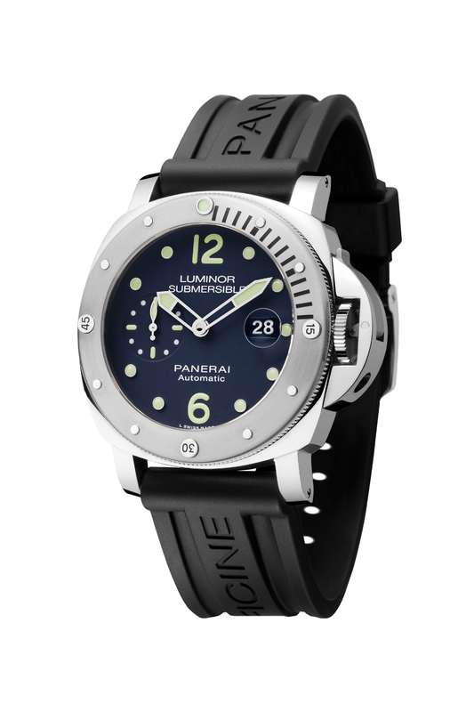 officine-panerai-submersible-pam00731-3