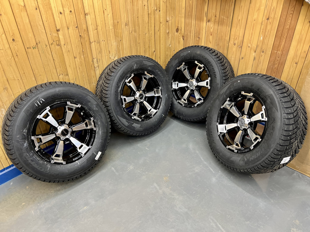 E559A920-AD25-48DA-86F8-EE093F9F9891