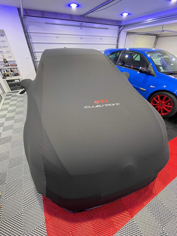 CDA1598C-5184-40FE-9F8B-21378172C4C2