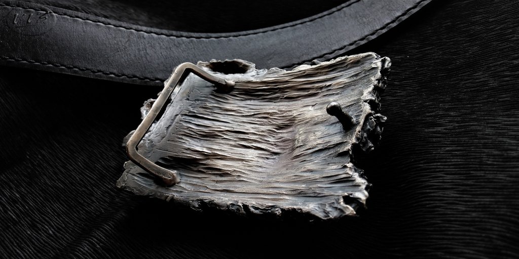 пряжка медведь литая большая нейзильбер9