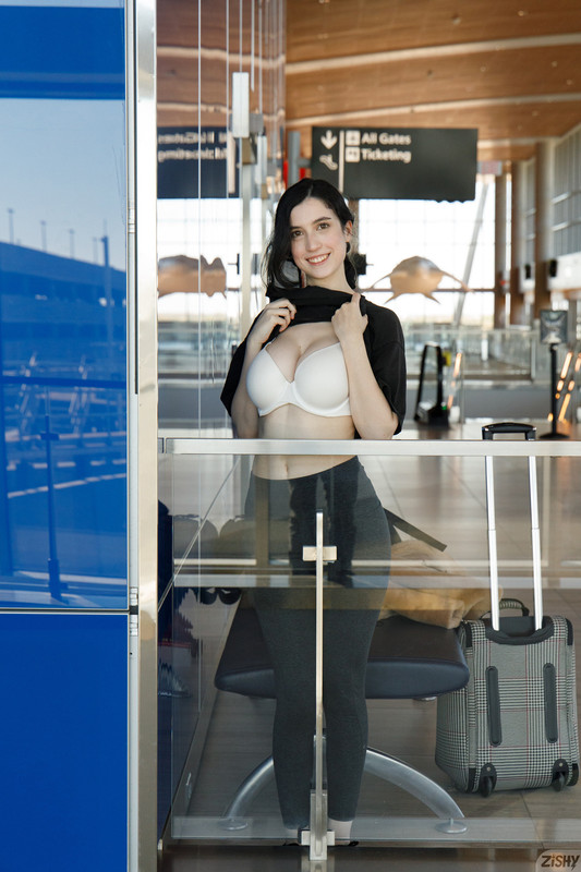 full_022_1422301559239808