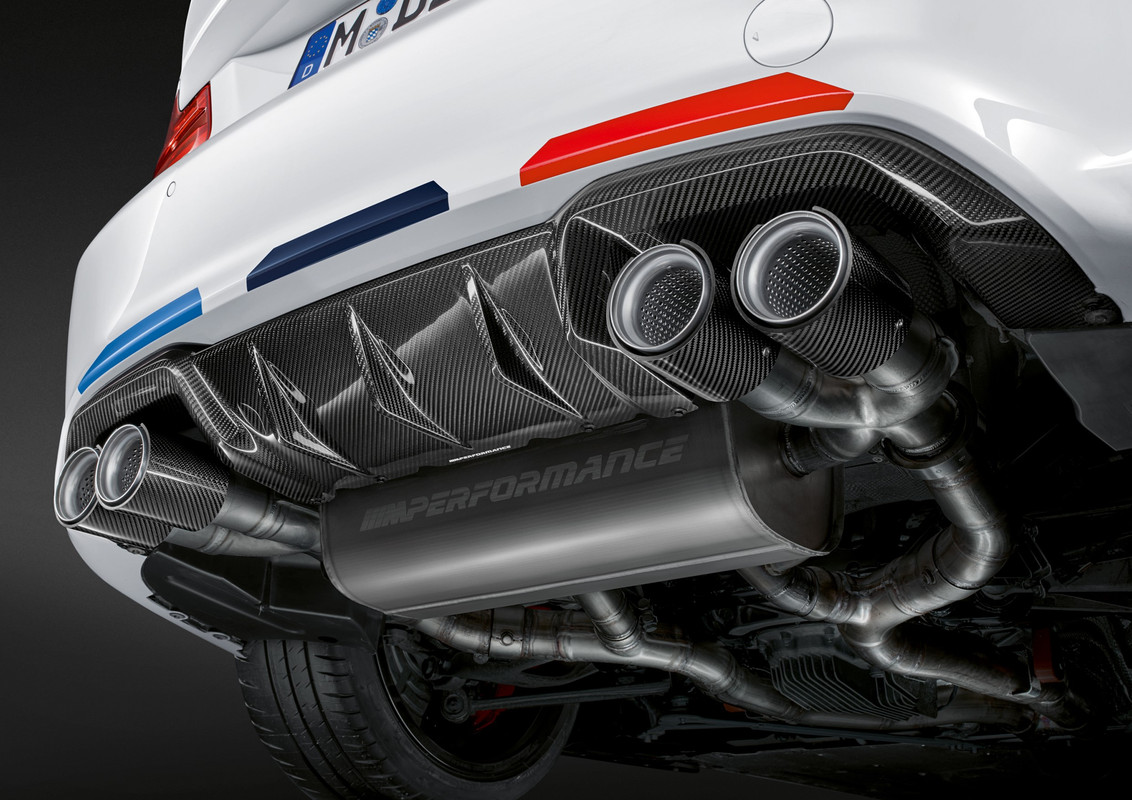 P90302942_highRes_bmw-m2-coupe-competi